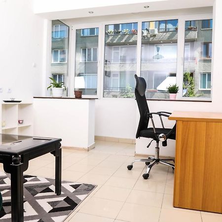 Krichim Apartments,Three-Bedroom, Large Apartment, Top Center Sofia Bagian luar foto